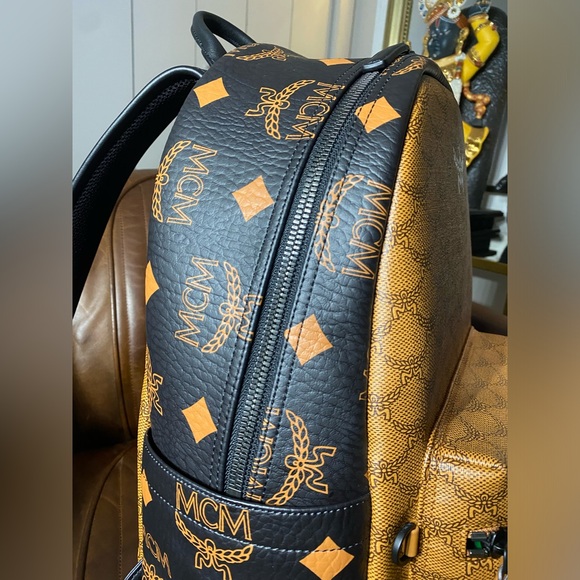 MCM Stark Maxi Mix Backpack Large - Picture 4 of 9